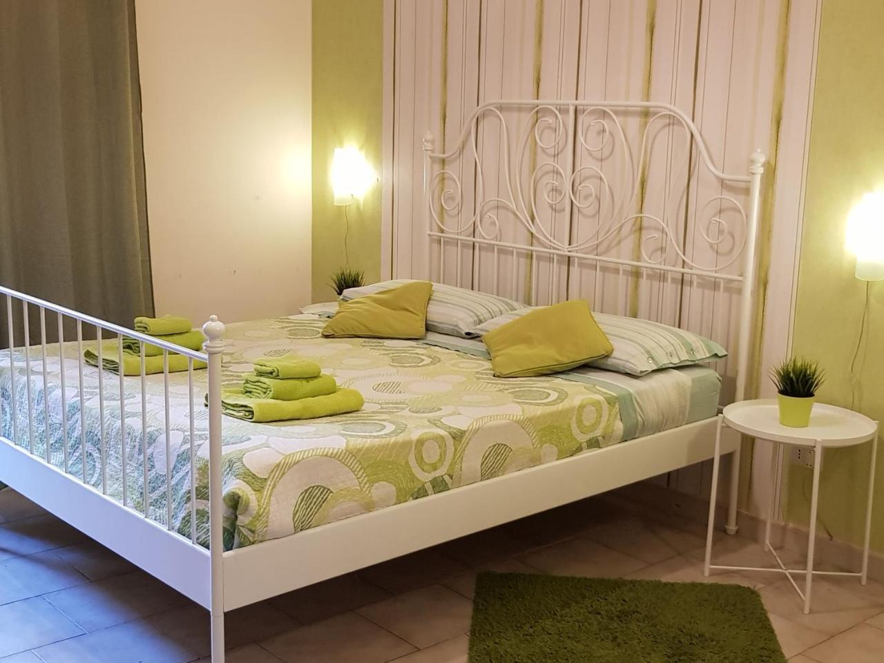 Apartment In Salerno Centro Luaran gambar